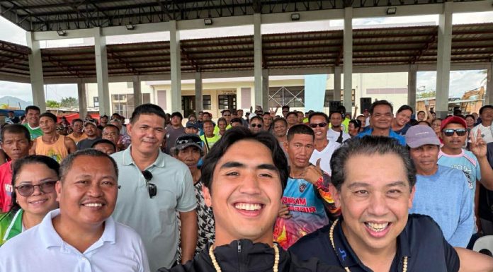 From Selfies to Service: Romualdez and Marty Lead ‘Asikaso’ Drive in Leyte