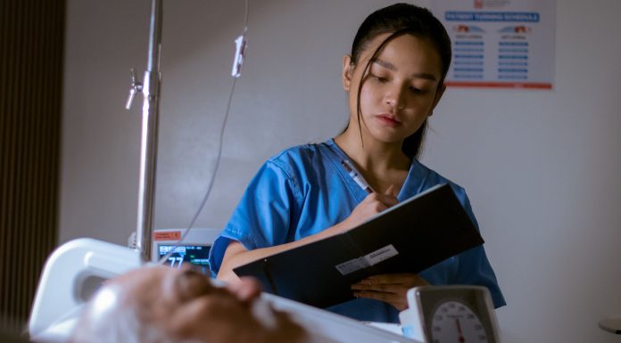 Silent Sanctuary Releases “Una” Music Video Starring Xyriel Manabat, Highlighting The Sacrifices Of OFWs